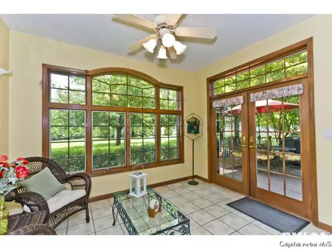 3409 Red Hawk, Springfield, IL 62711 photo 7