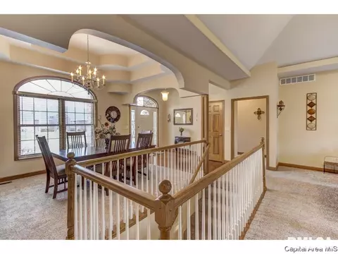 1404 Old Crows Way, Springfield, IL 62712 photo 7