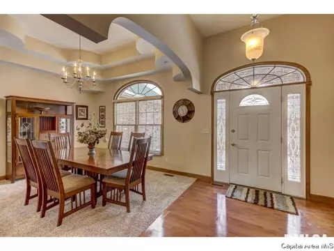 1404 Old Crows Way, Springfield, IL 62712 photo 6