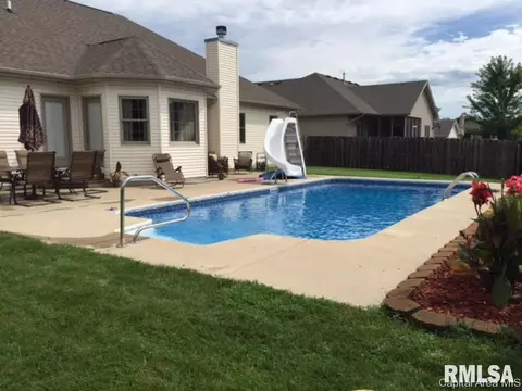 1404 Old Crows Way, Springfield, IL 62712 photo 2