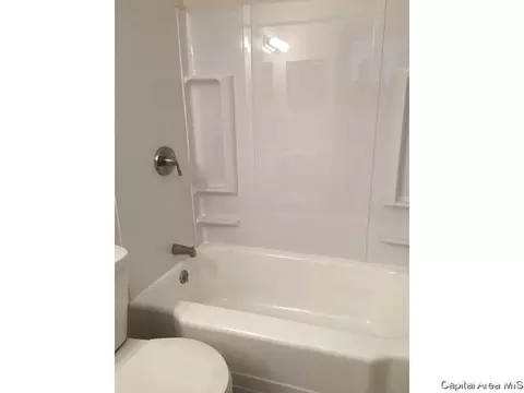 2309 Montgomery Ln, Springfield, IL 62703 photo 11