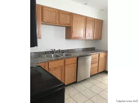 2309 Montgomery Ln, Springfield, IL 62703 photo 4