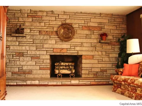 5101 Oak Crest Rd, Springfield, IL 62707 photo 4