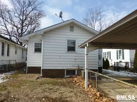 2242 Yale Blvd, Springfield, IL 62703 photo 12