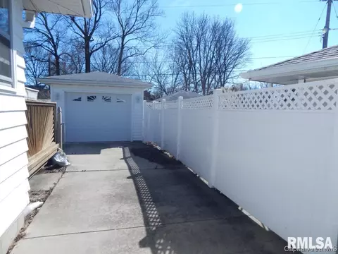 3642 Lancaster Rd, Springfield, IL 62703 photo 4