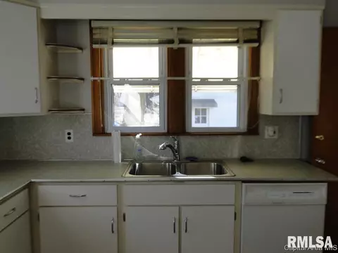 2101 N 19th St, Springfield, IL 62702 photo 5
