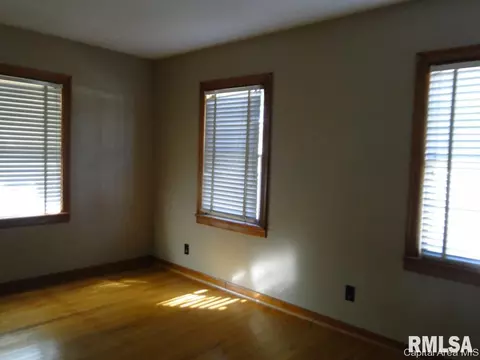 2101 N 19th St, Springfield, IL 62702 photo 10