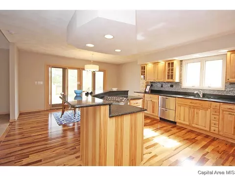 2600 Tennyson Dr, Springfield, IL 62711 photo 8