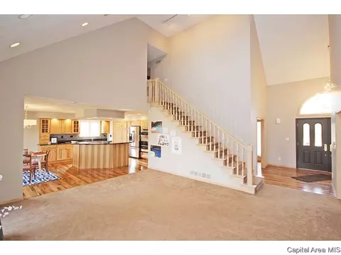 2600 Tennyson Dr, Springfield, IL 62711 photo 4