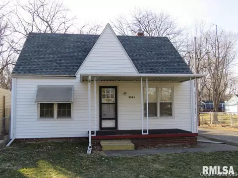 2521 S 15th, Springfield, IL 62703 photo 1