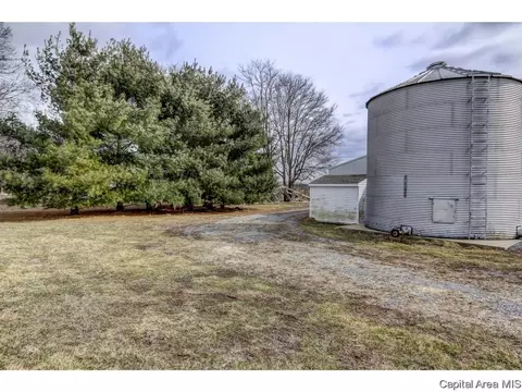 1583 E Barber Rd, Sherman, IL 62684 photo 31
