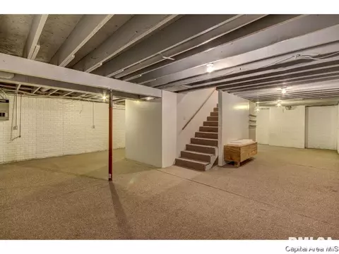 1583 E Barber Rd, Sherman, IL 62684 photo 13