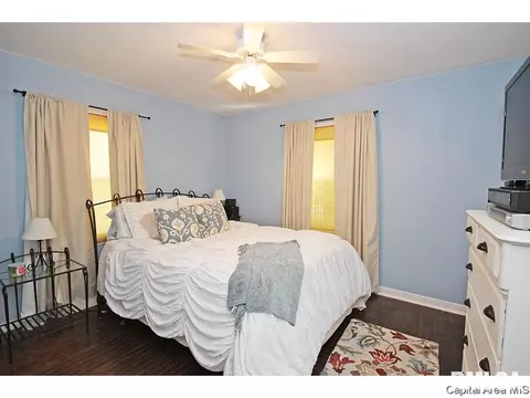 3625 Sherman St, Springfield, IL 62703 photo 9