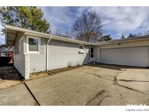 18 Andover Dr, Springfield, IL 62704 photo 4