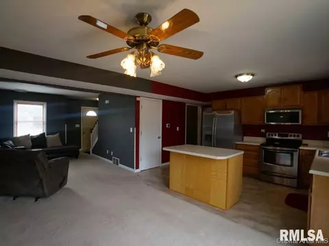 2804 Wellington Dr, Springfield, IL 62703 photo 7