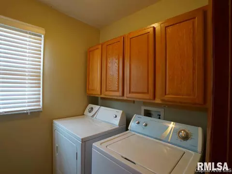 2804 Wellington Dr, Springfield, IL 62703 photo 13