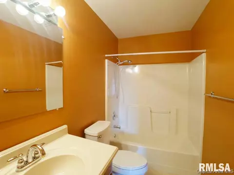 2804 Wellington Dr, Springfield, IL 62703 photo 16