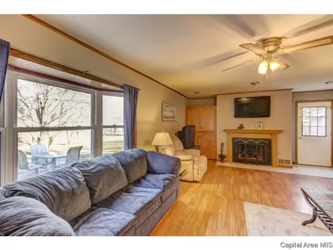 4274 Old Route 36, Springfield, IL 62707 photo 5