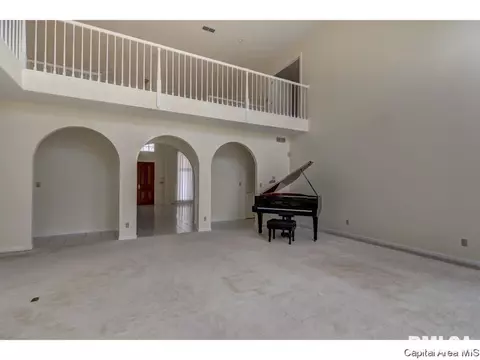 823 Coventry Pt, Springfield, IL 62702 photo 9