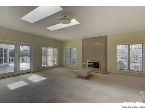 823 Coventry Pt, Springfield, IL 62702 photo 15