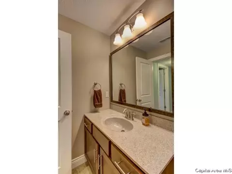 2235 Fairway Dr, Springfield, IL 62704 photo 24