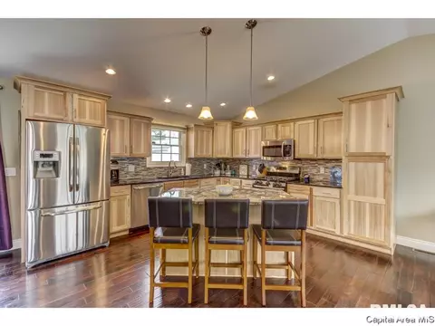 2235 Fairway Dr, Springfield, IL 62704 photo 12