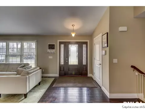2235 Fairway Dr, Springfield, IL 62704 photo 6