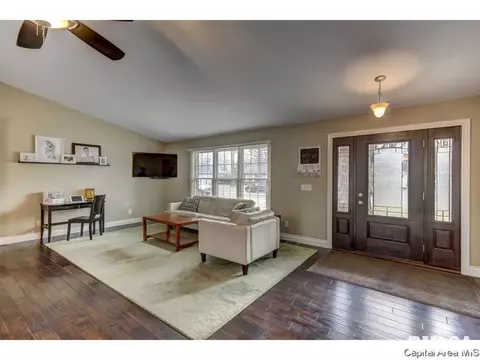 2235 Fairway Dr, Springfield, IL 62704 photo 7