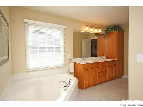 7405 Wentworth, Springfield, IL 62711 photo 20