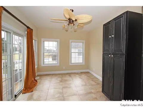 5304 Cromwell Pl, Springfield, IL 62711 photo 9