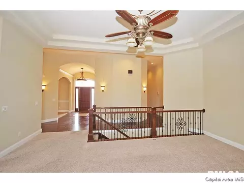 5304 Cromwell Pl, Springfield, IL 62711 photo 3
