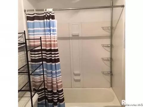 2501 S 12th St, Springfield, IL 62703 photo 5