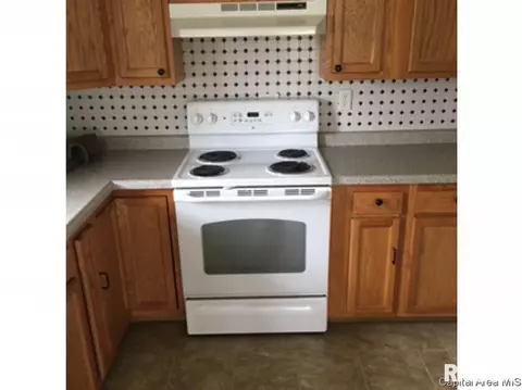 2501 S 12th St, Springfield, IL 62703 photo 11