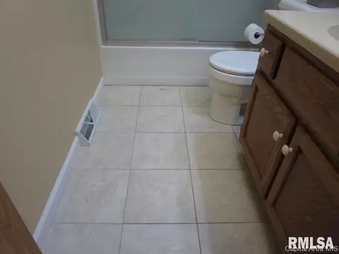 3013 E Griffiths Ave, Springfield, IL 62702 photo 21