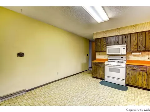 13 Jerry Ln, Springfield, IL 62711 photo 17