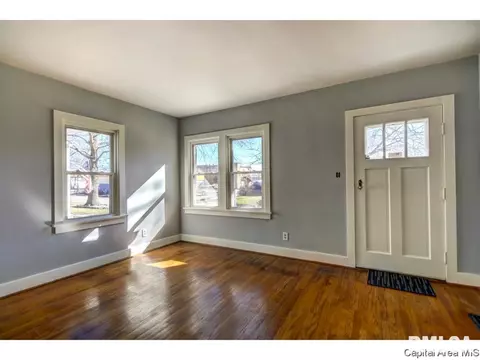 231 N Illinois, Springfield, IL 62702 photo 9
