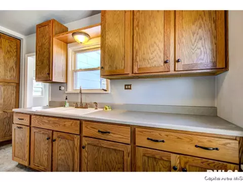 231 N Illinois, Springfield, IL 62702 photo 12