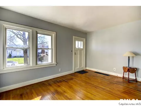 231 N Illinois, Springfield, IL 62702 photo 10
