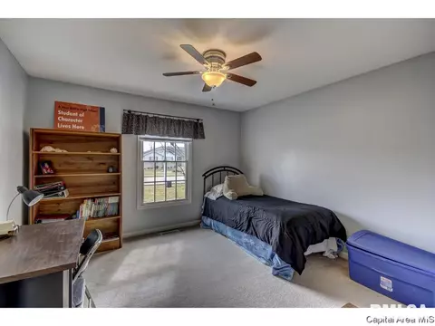 5305 Manhattan Dr, Springfield, IL 62711 photo 16