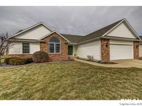5305 Manhattan Dr, Springfield, IL 62711 photo 1