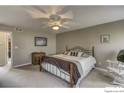 5305 Manhattan Dr, Springfield, IL 62711 photo 11