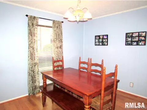 2529 W Monroe, Springfield, IL 62704 photo 4