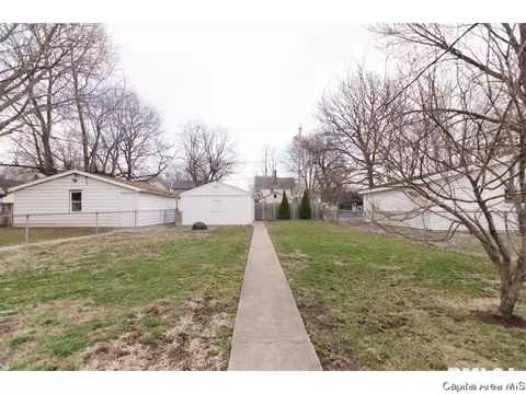 118 N State St, Springfield, IL 62702 photo 20