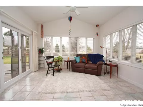 3404 Red Hawk, Springfield, IL 62711 photo 15