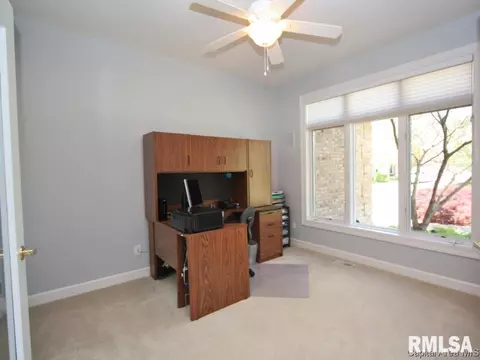 3404 Red Hawk, Springfield, IL 62711 photo 5