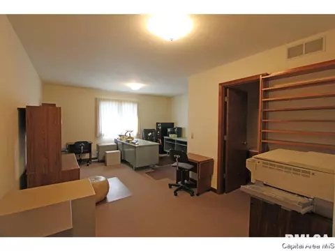 1716 Clearview Dr, Springfield, IL 62704 photo 20
