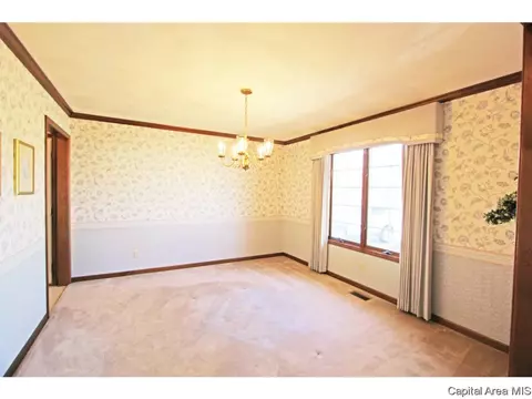 1716 Clearview Dr, Springfield, IL 62704 photo 7