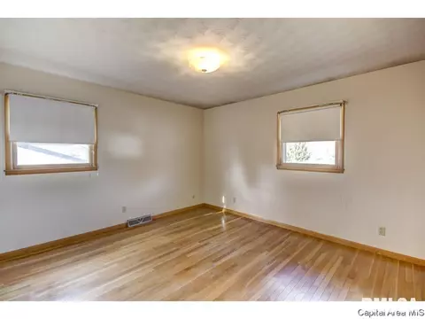 105 Glen Aire, Springfield, IL 62703 photo 9