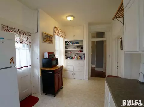 522 S Walnut St, Springfield, IL 62704 photo 11