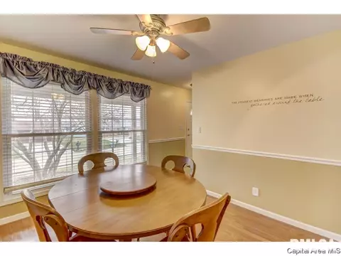 52 Greencastle Cir, Springfield, IL 62712 photo 12